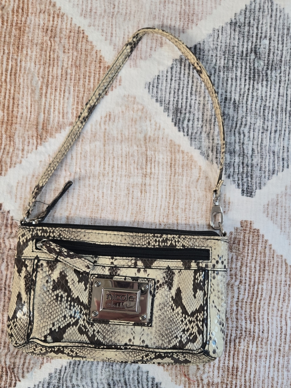 Nicole by Nicole Miller Black & Cream Snake-Print Wristlet